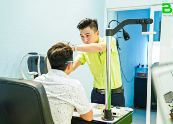 do-kinh-can-o-benh-vien-2107