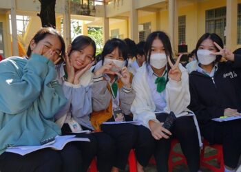 de-thi-van-thpt-quoc-gia-2023-2806