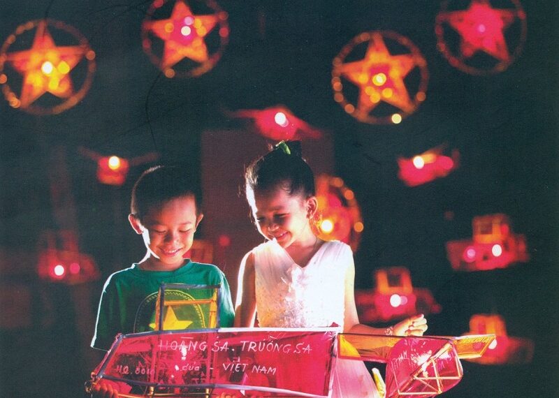 trung-thu-ngay-may-thang-may-1909