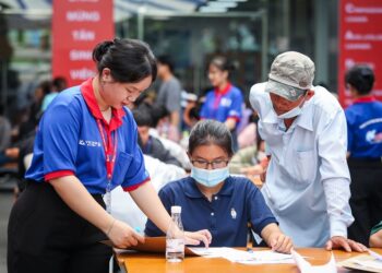 xac-nhan-nhap-hoc-truc-tuyen-0809