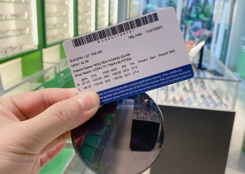 essilor-transitions-2311