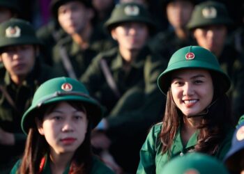 can-thi-di-nghia-vu-quan-su-2702