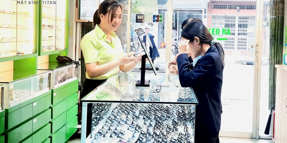 Phung-Huy-Hoa-BUTITAN-1303