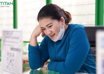 Có nên mổ cận thị không