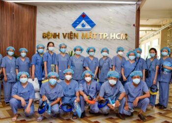 Bệnh viện Mắt Điện Biên Phủ có khám Chủ nhật không