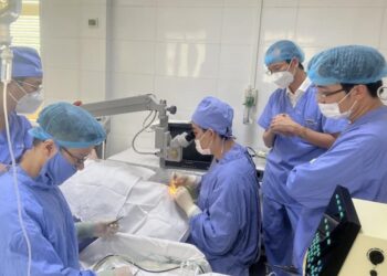 Mổ mắt bao nhiêu tiền