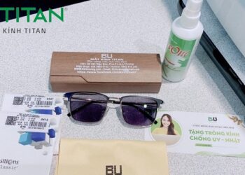 Tròng kính đổi màu chống ánh sáng xanh giá bao nhiêu