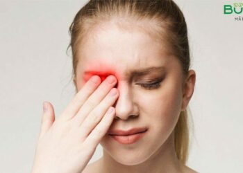 Dấu hiệu đau mắt đỏ ở người lớn
