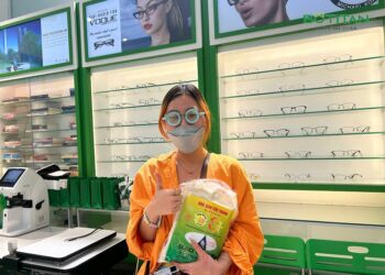 Cận 2 độ là nặng hay nhẹ