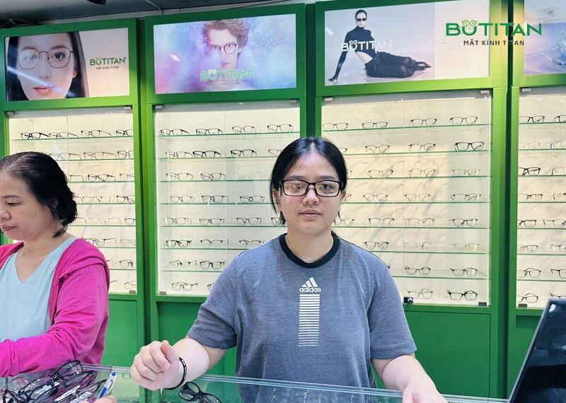 Con gái nên học Y hay Dược