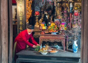 Bài cúng tất niên 2025