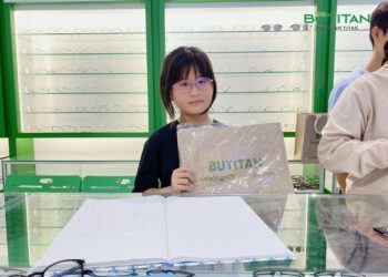 Cận thị trẻ em