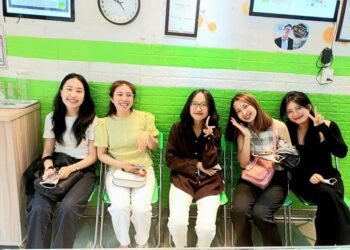 Cắt kính cận giá rẻ TPHCM