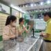 Cách vệ sinh gọng kính cận kim loại