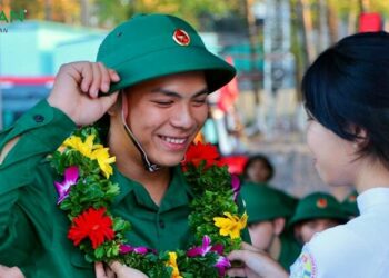 Cận bao nhiêu độ không đi nghĩa vụ 2025