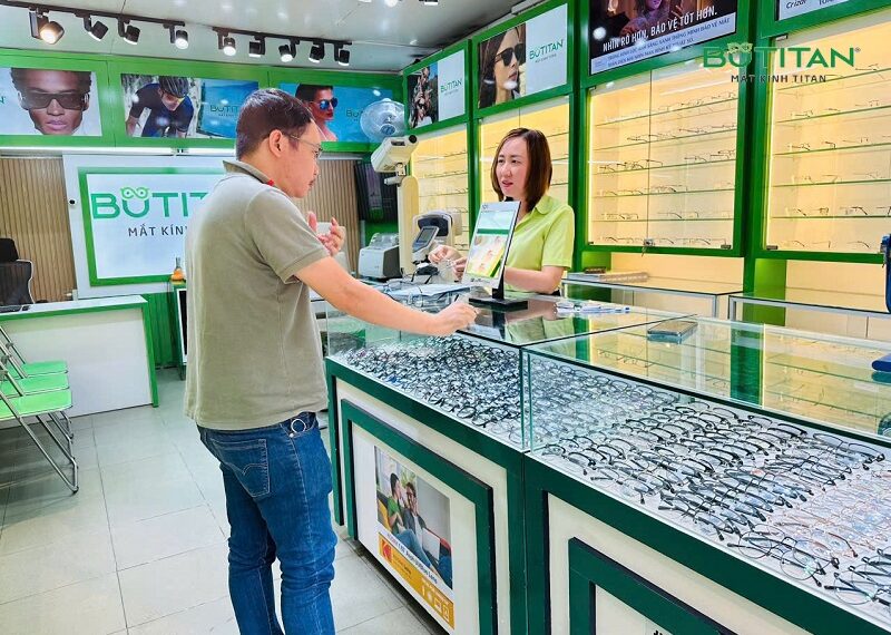 Thị lực 7/10 là cận bao nhiêu độ