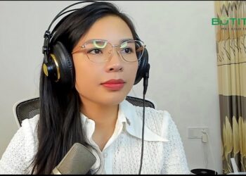 Đeo kính cận mới bị chóng mặt