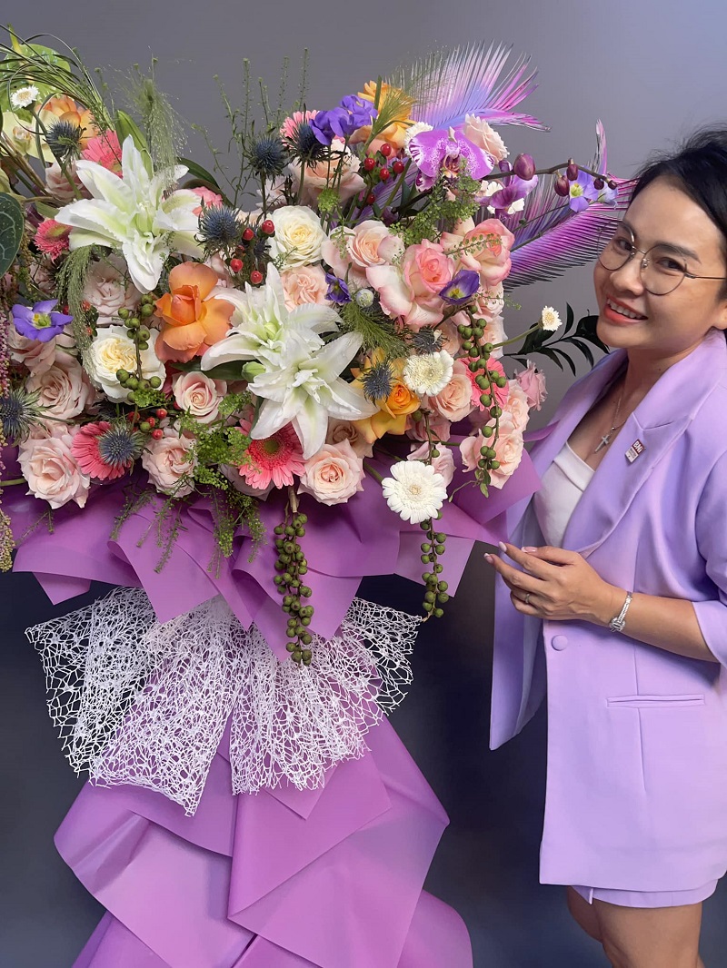 Đeo kính loạn thị bị chóng mặt