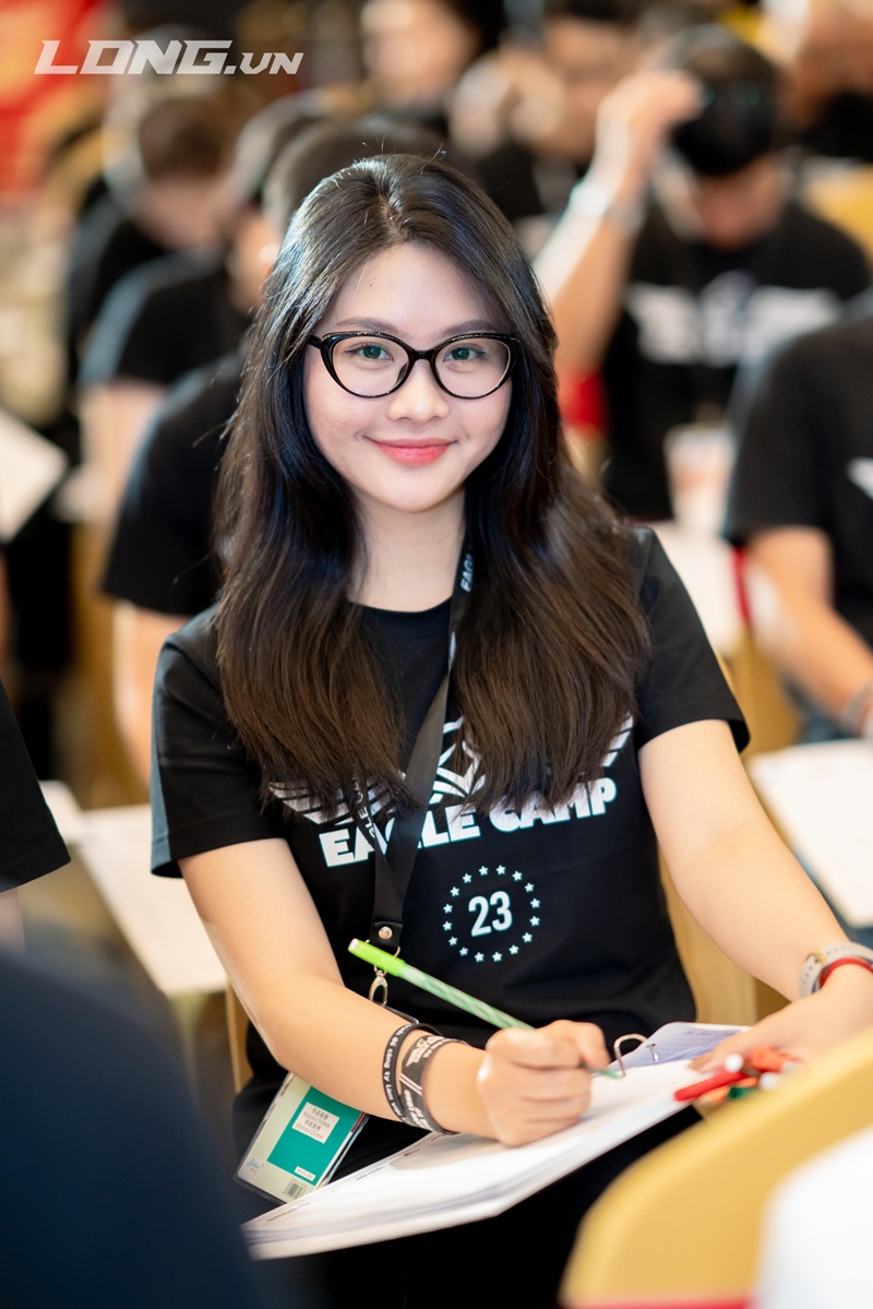 Cận lệch độ