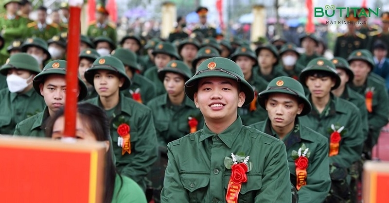 Cận 2 độ có đi nghĩa vụ quân sự không