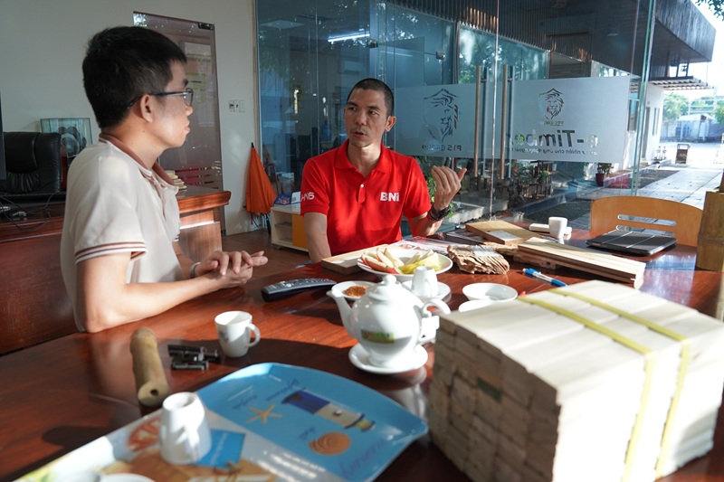 Đau nhức mắt là bị gì