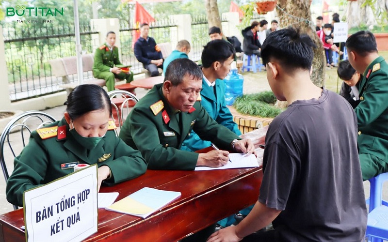 Cận bao nhiêu độ không đi nghĩa vụ công an