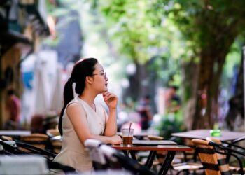 Tầm nhìn của người cận 4 độ