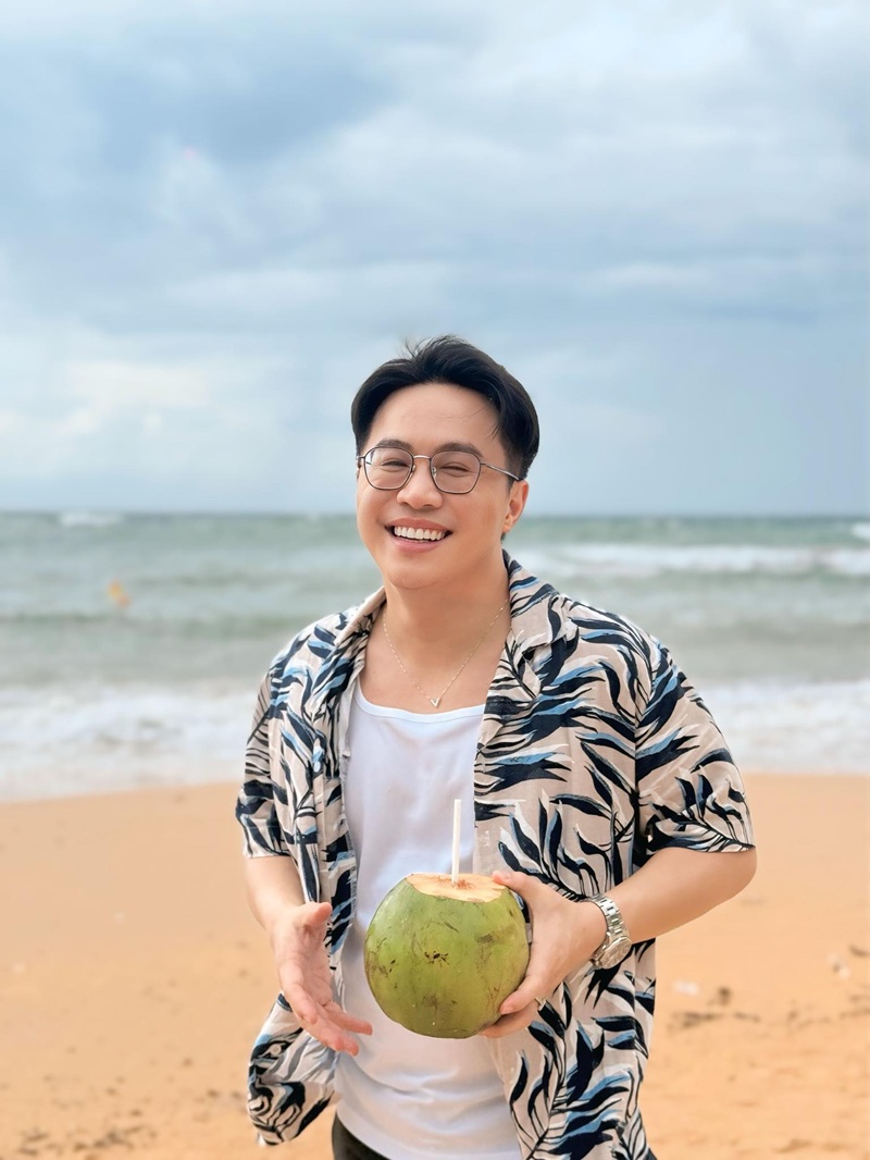 Mắt kính BUTITAN