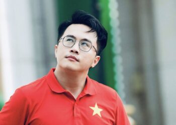 Cận 1.5 độ sẽ như thế nào