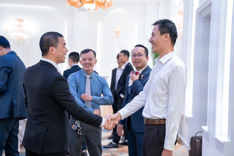 Cách bảo vệ mắt khỏi cận thị