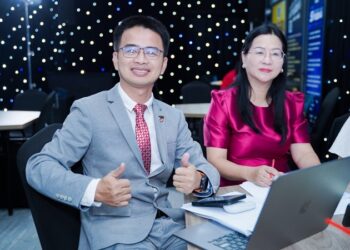 Thị lực 4/10 là gì