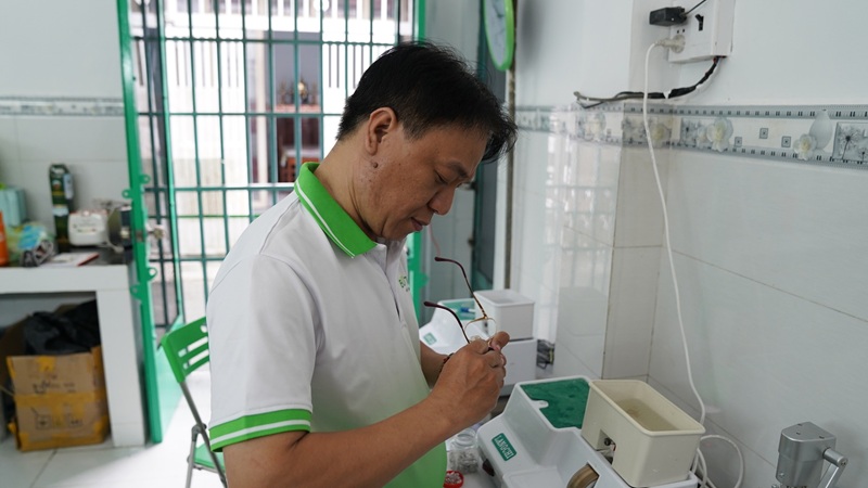 Gãy gọng kính có hàn được không