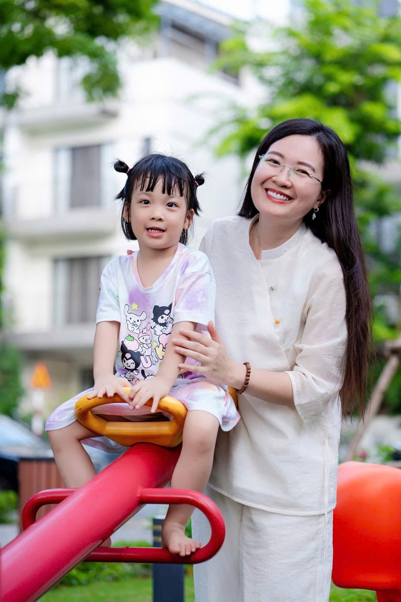 Trẻ bị loạn thị có chữa được không