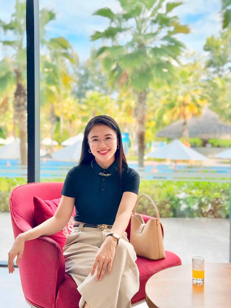 Đeo kính loạn thị