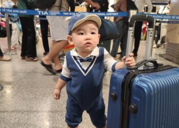 Bị nheo mắt là bệnh gì