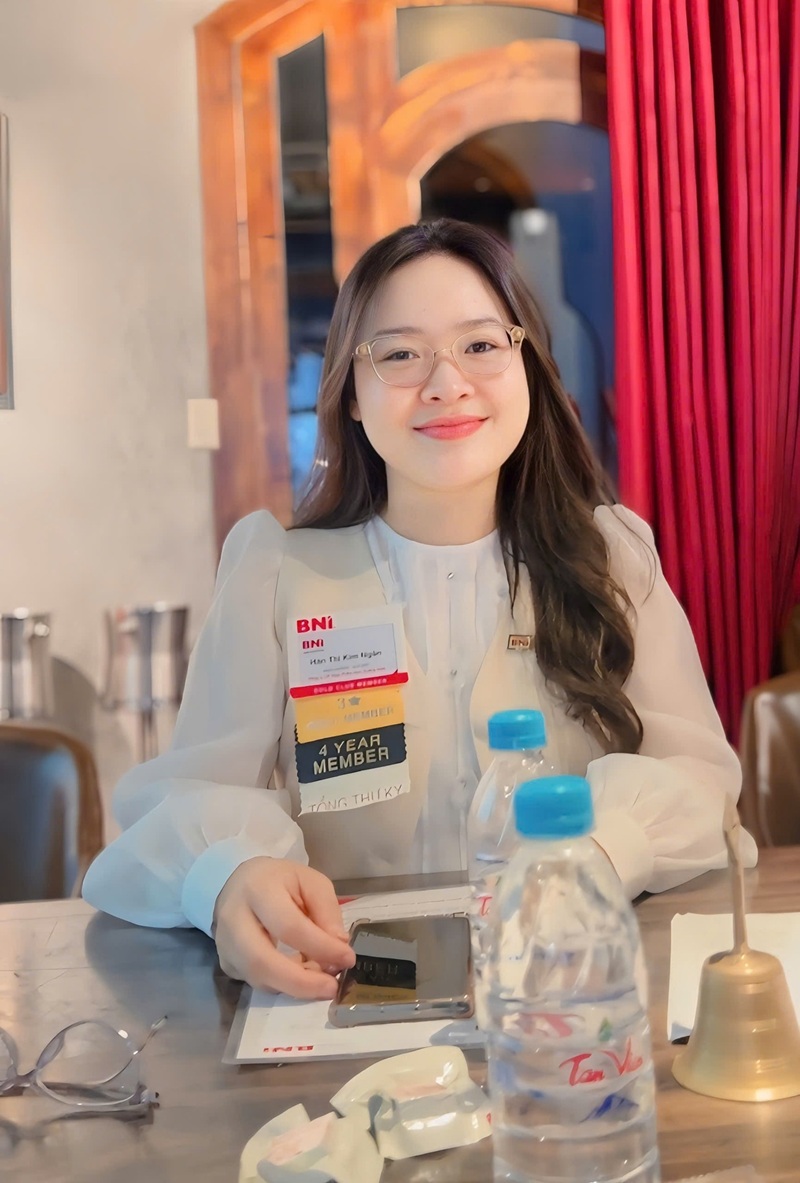 Loạn thị và cận thị cái nào nặng hơn