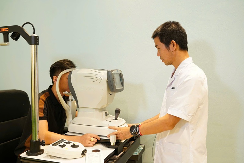 Các bệnh lý về mắt