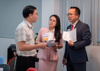 Loạn thị có sao không