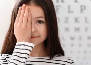 Nguyên nhân mắt trẻ chớp liên tục, cách chữa trị và phòng ngừa an toàn