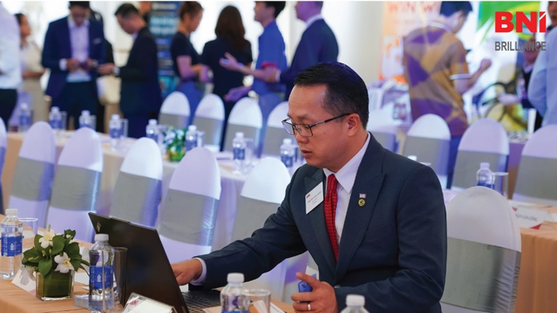 Cách để không bị cận thị