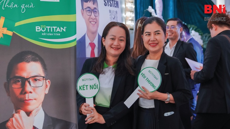 Nguyên nhân cận thị là gì