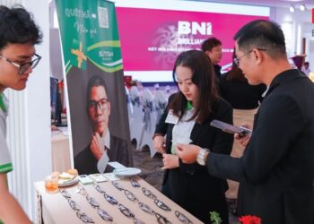 Nguyên nhân cận thị là gì