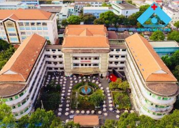 Bệnh viện Mắt Xanh Pôn đường Điện Biên Phủ