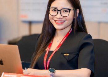 Cận bao nhiêu độ là nặng nhất