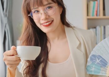 Mắt 3/10 là cận bao nhiêu độ
