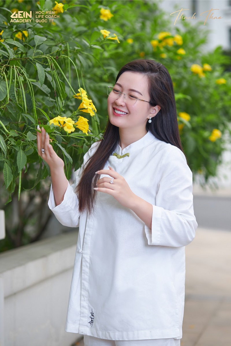 Mắt kính BUTITAN