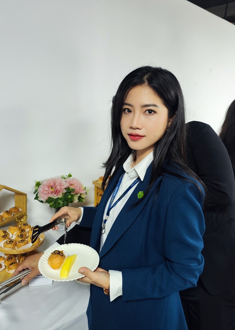 Cận không đeo kính có sao không