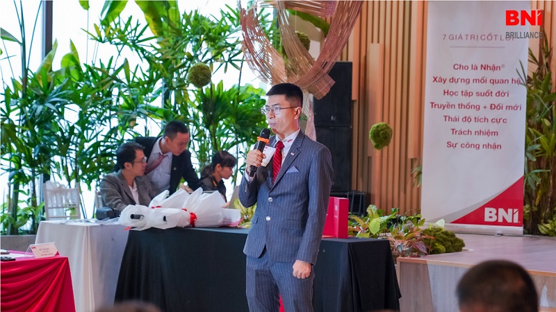 Bác sĩ mắt