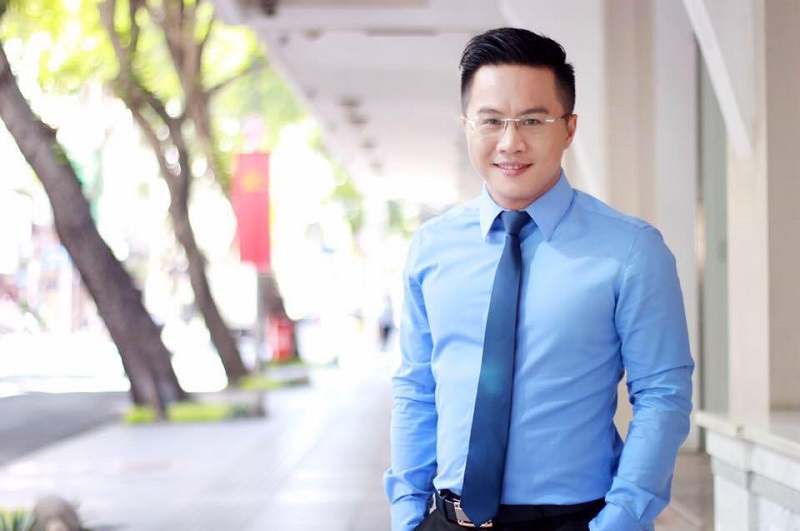 Mắt 3/10