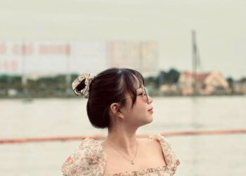 Loạn thị là thế nào